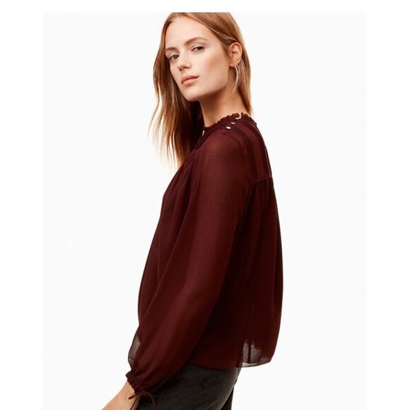 Wilfred Lourdes Blouse | Aritzia - Picture 1 of 7